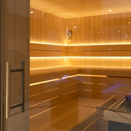 Caprice - 3* Grindelwald