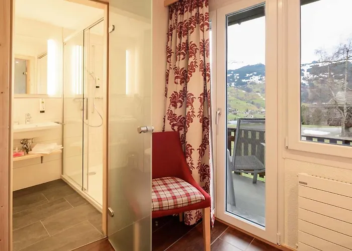 מלון Caprice - 3*